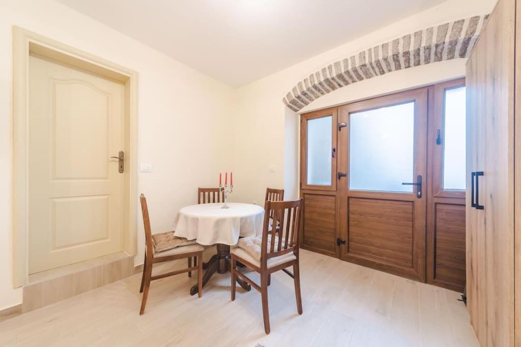 Apartman Katarina Котор Екстер'єр фото